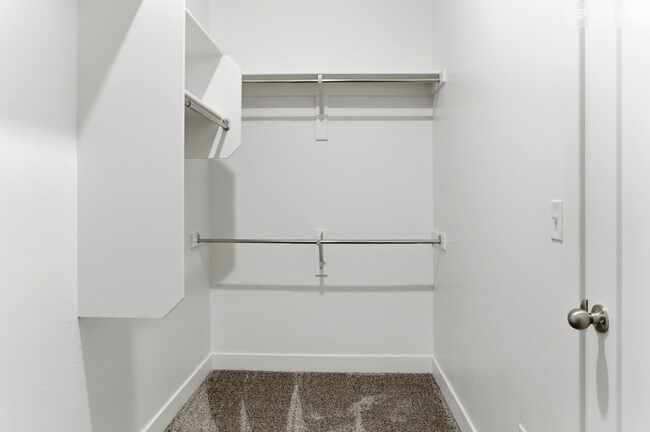 Building Photo - 193 N 300 E