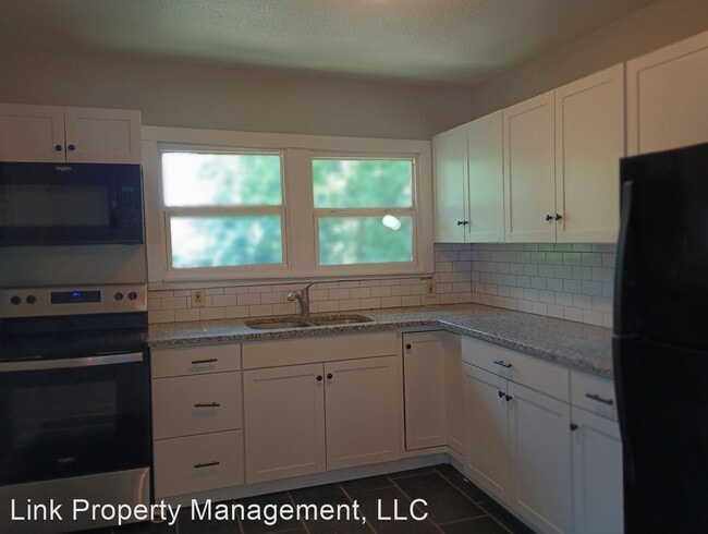 Building Photo - 5 br, 2 bath House - 1207 N Chamberlain Ave