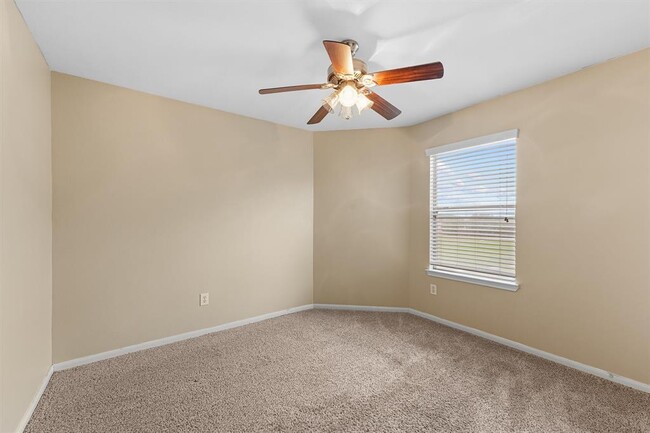 Building Photo - 8342 Loetsch Ridge Way