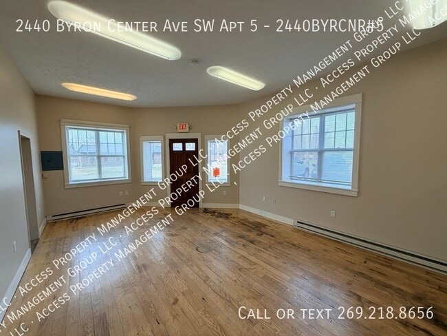 Building Photo - 2440 Byron Center Ave SW