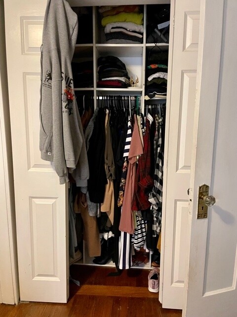 Building Photo - 547 W Brompton Ave