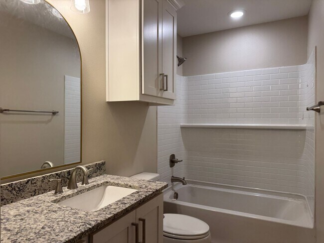 Building Photo - 14574 CR 2191