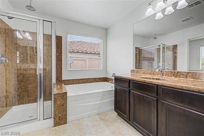 Building Photo - 2608 Romarin Terrace