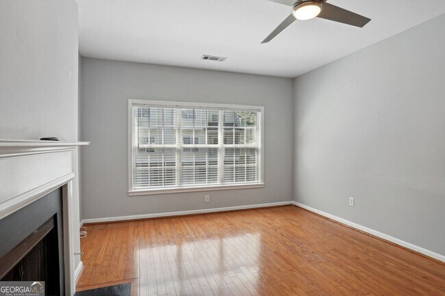 Building Photo - 206 Spring Heights Ln