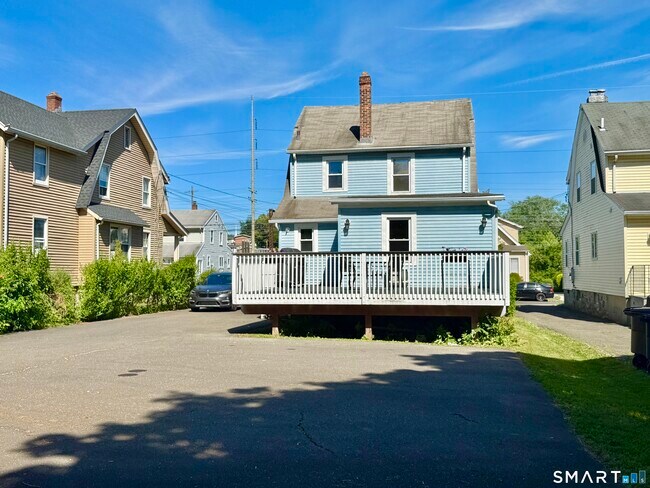 Building Photo - 120 Culloden Rd