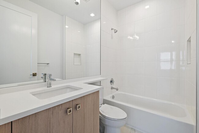 Building Photo - 20471 Southernwood Ave