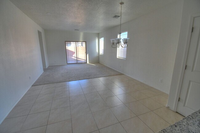 Building Photo - 6244 Harrier Hawk Dr NE