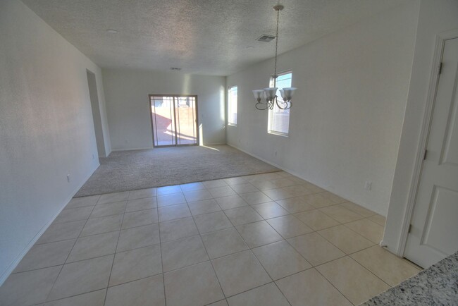 Building Photo - Beautiful Home in Rio Rancho!