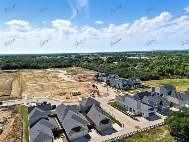 Building Photo - 104 Cardinal Wds