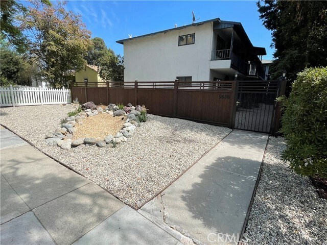 Building Photo - 5636 Willowcrest Ave