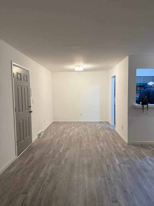 Building Photo - 1 Oyster Bay Rd