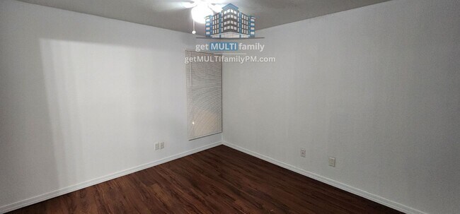 Building Photo - 3619 E Monterosa St