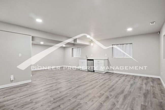 Building Photo - 5315 Butterfield Dr