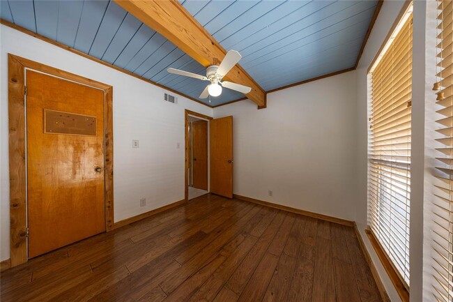 Building Photo - 22 Stonehouse Cir