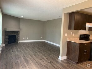 Building Photo - 2 Bedroom/1bath in Tacoma - 4Plex APPLICAT...