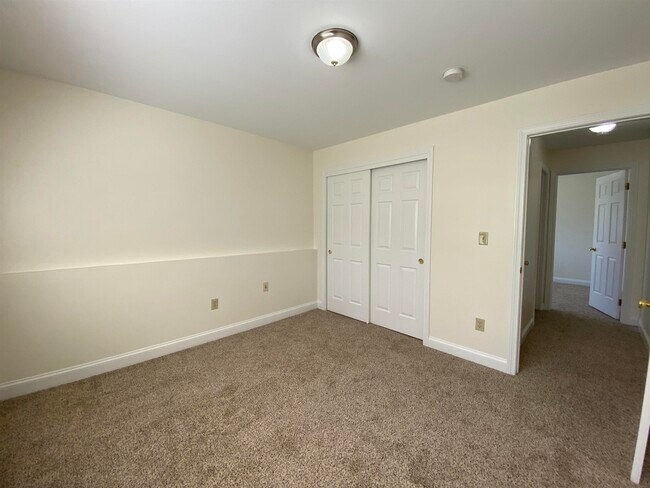Building Photo - 3951 Brown Ave