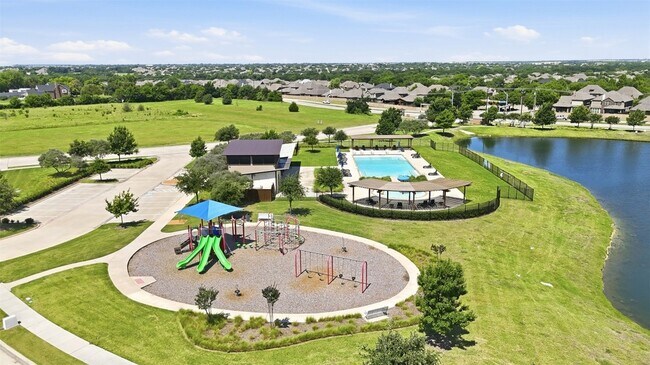 Building Photo - 118 Lavender Ln