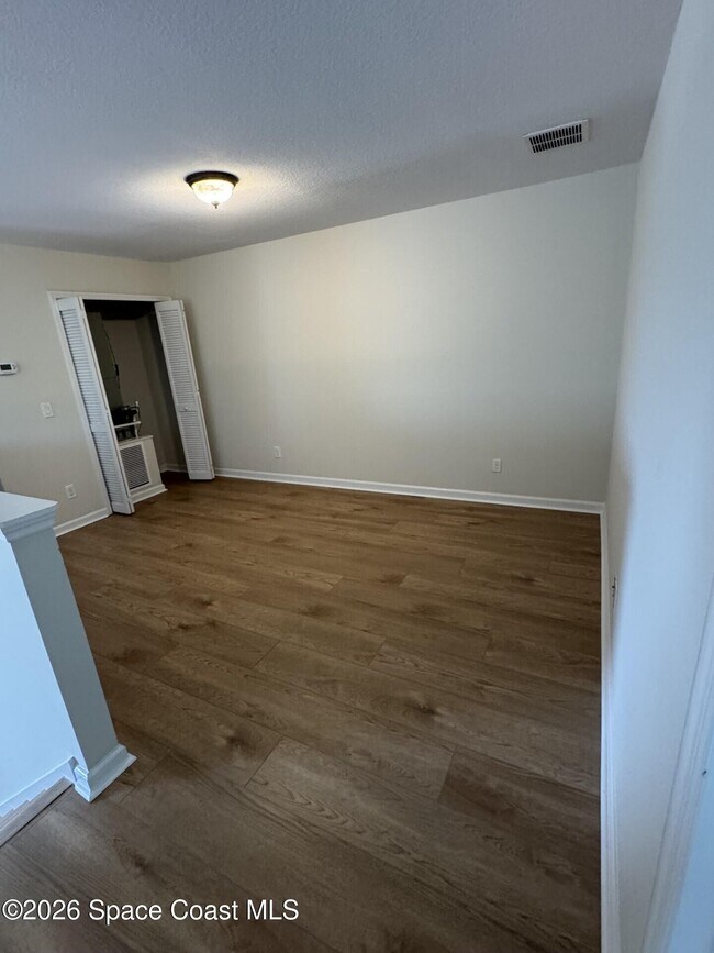 Building Photo - 3116 Arden Cir