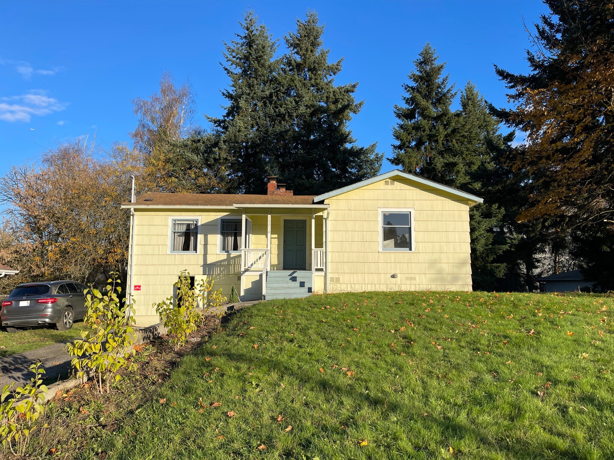 Building Photo - 15210 42nd Ave S