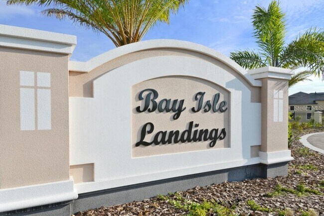 Building Photo - 5146 Bay Isle Cir