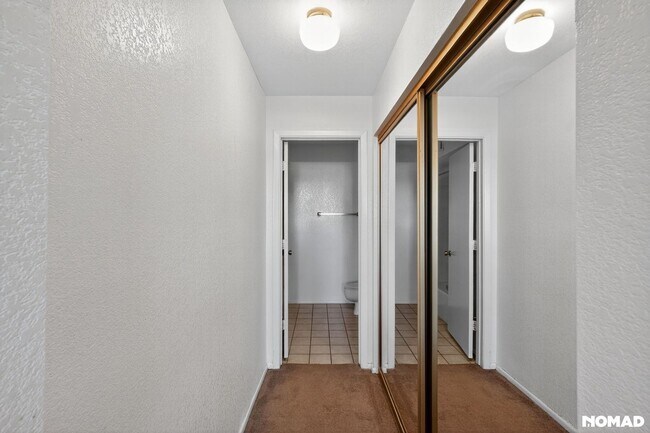 Building Photo - 1905 E University Dr