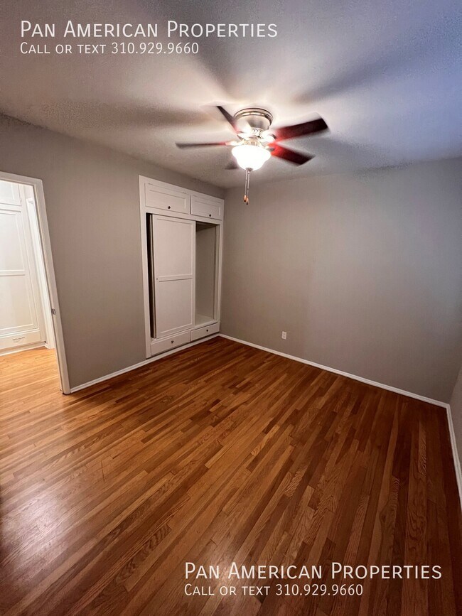 Building Photo - 335 S Los Robles Ave
