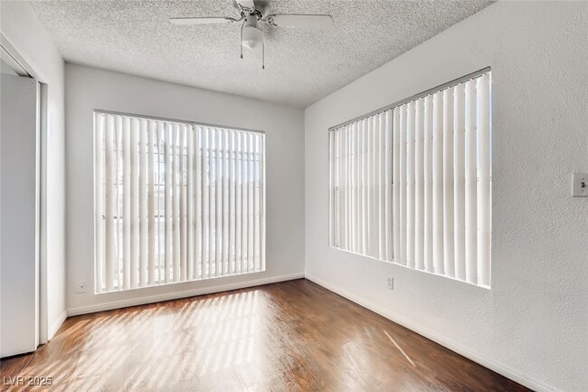 Building Photo - 2529 N Webster St