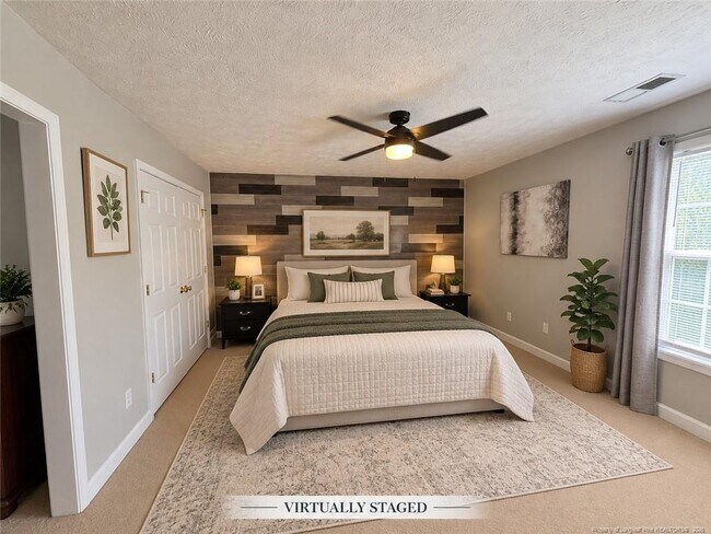 Building Photo - 247 Valley View Ct
