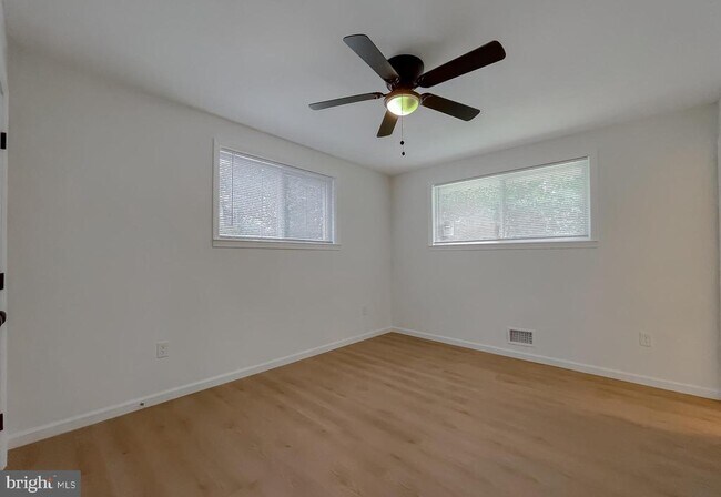 Building Photo - 7203 Westchester Dr