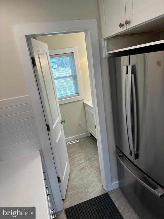 Building Photo - 4677 Summit Bridge Rd