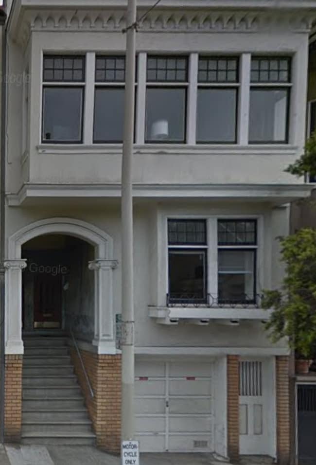 Primary Photo - Large newly remodeled apartment with stain...