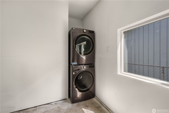 Building Photo - 3Bd/2Ba Renton House