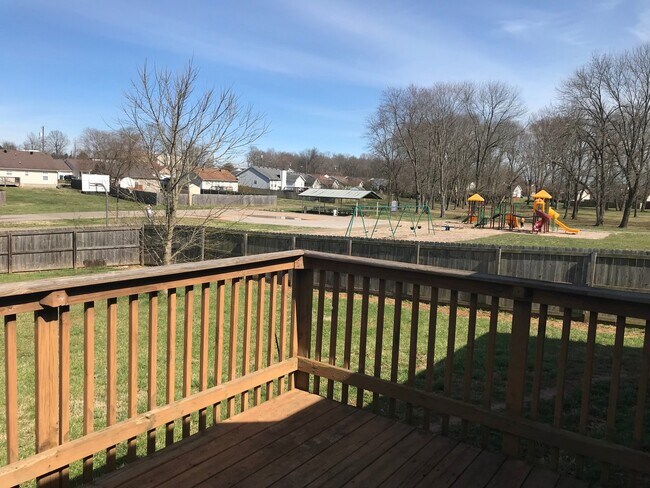 Building Photo - 3 Bedroom Pet Friendly Home For Rent Near ...