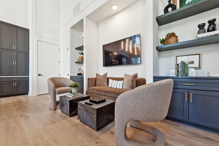 Building Photo - 4670 Merchants Park Cir