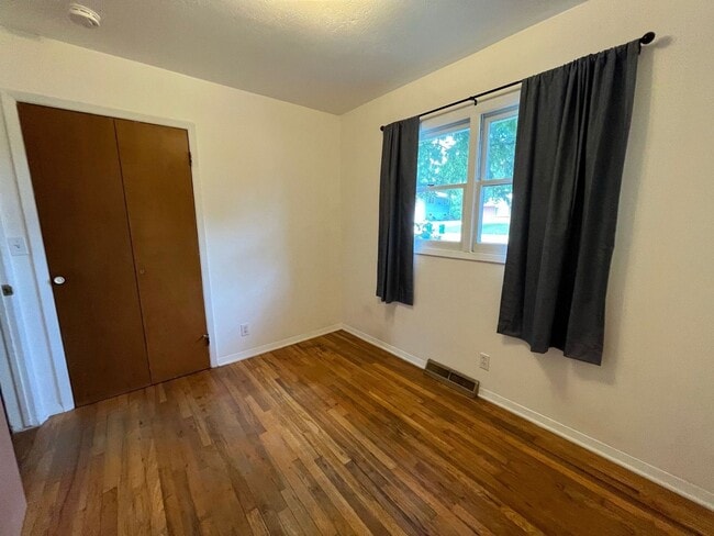 Building Photo - Great Home in Central Fort Collins