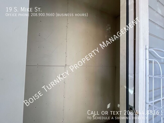 Building Photo - 19 S Mike St