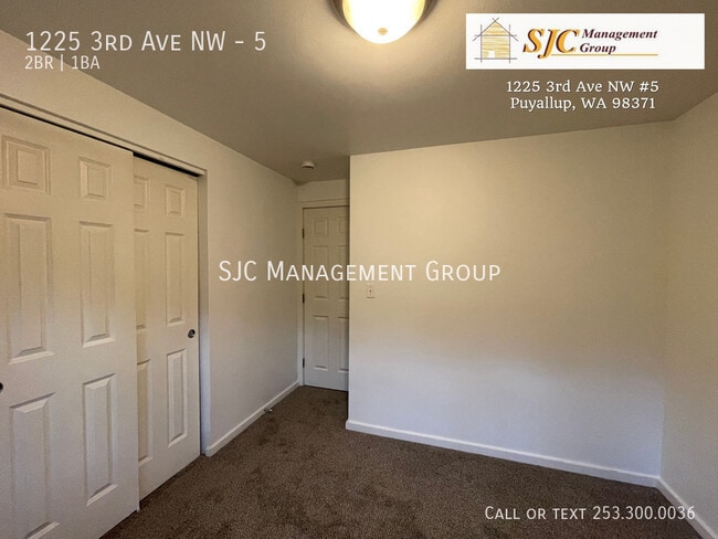 Building Photo - 1225 3rd Ave NW