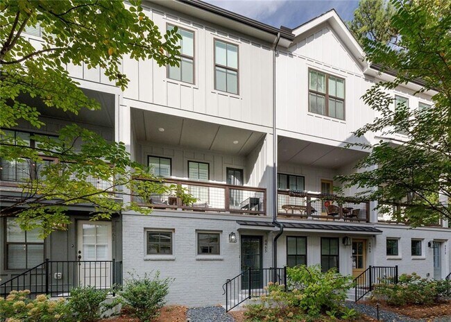 Building Photo - 4465 Dalston Dr