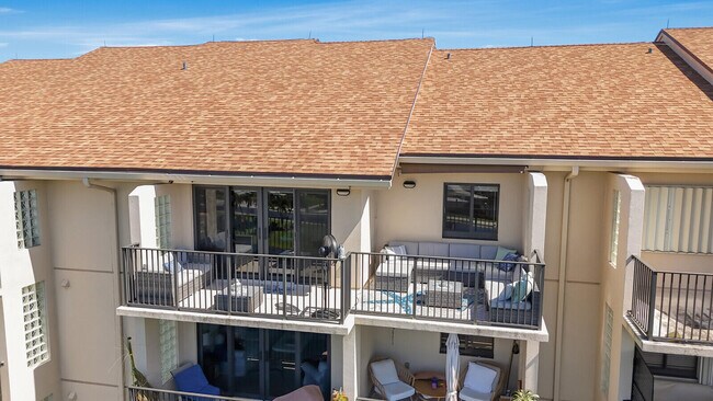 Building Photo - 801 Seafarer Cir