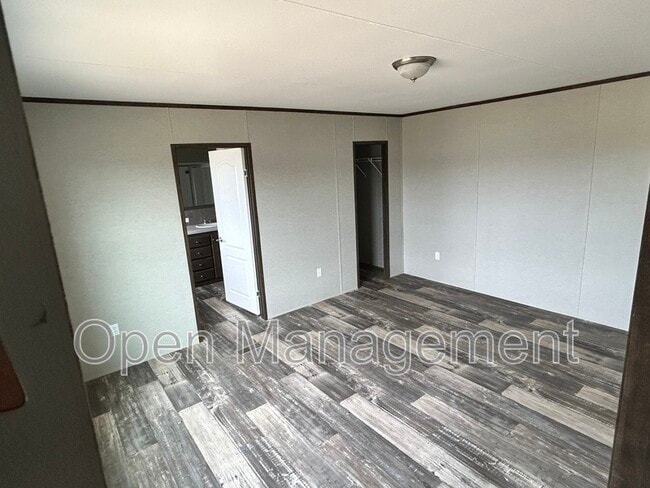 Building Photo - 3300 Voight Blvd