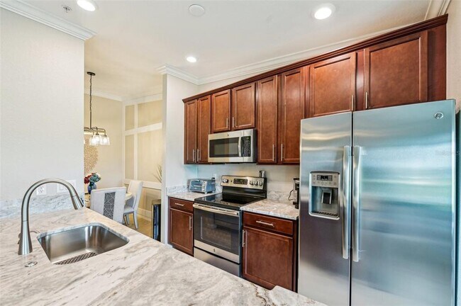 Building Photo - 5528 Palmer Cir