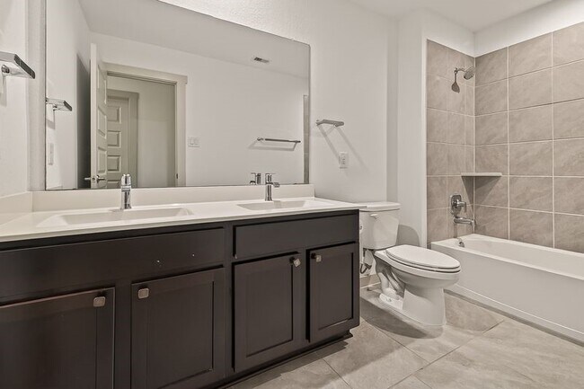 Building Photo - 7538 Keystone Blossom Trl