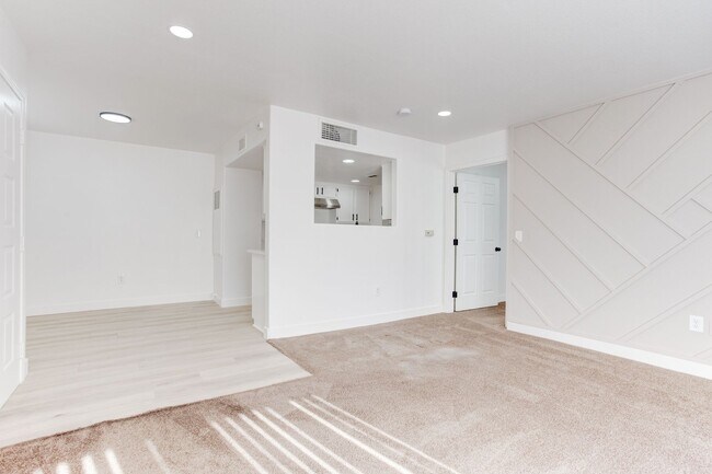 Building Photo - 5792 Ambassador Ave