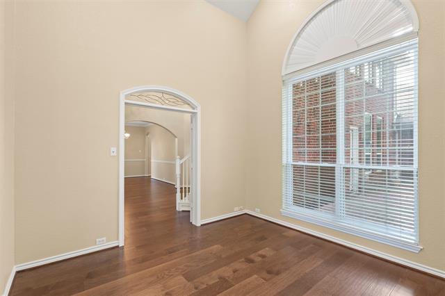 Building Photo - 3817 Peppertree Dr