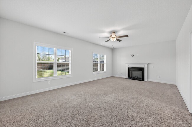 Building Photo - Welcome to Onslow Bay