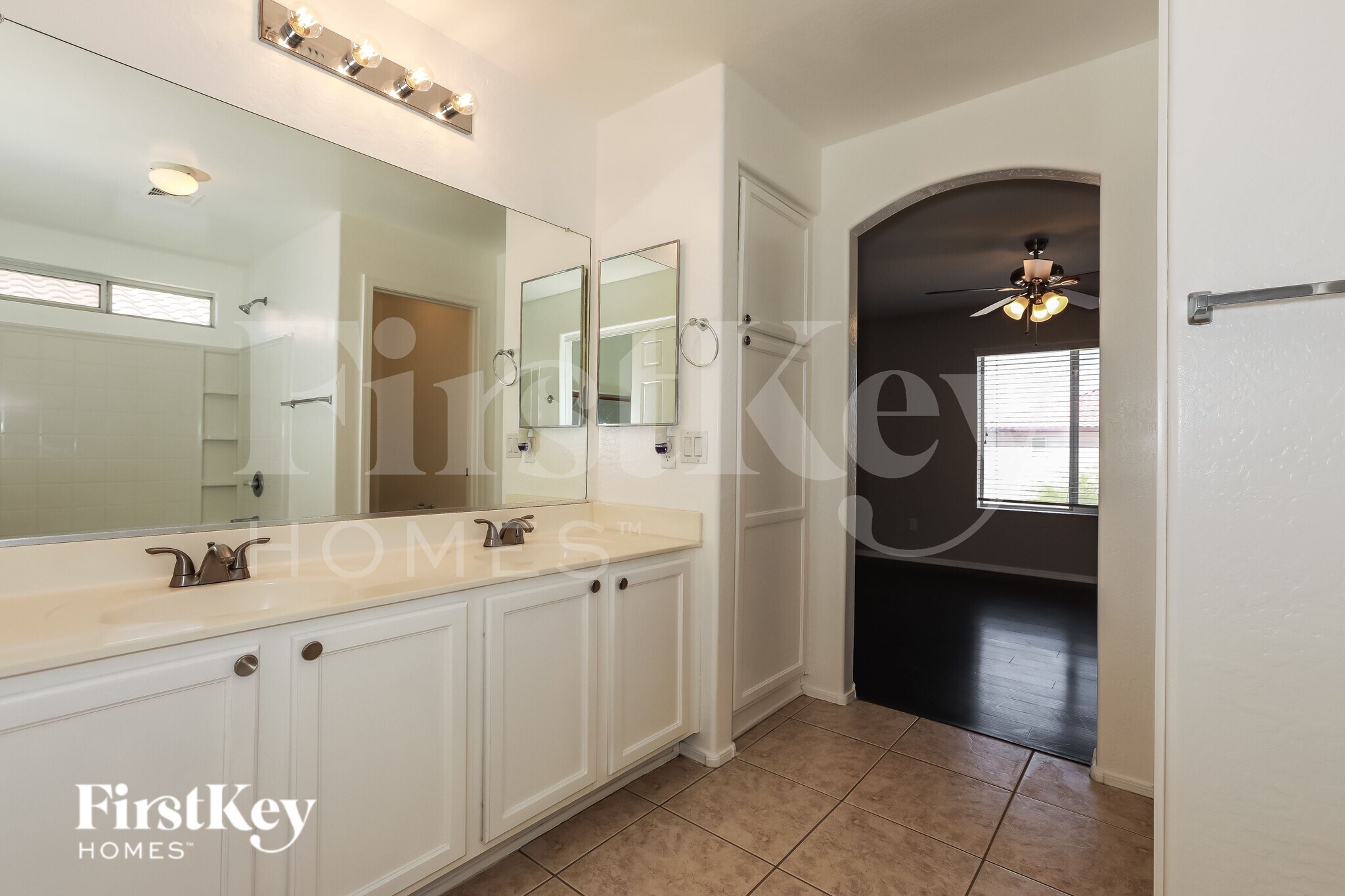 Building Photo - 31351 N Blackfoot Dr