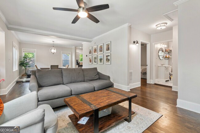 Building Photo - 1759 N Olympian Way SW