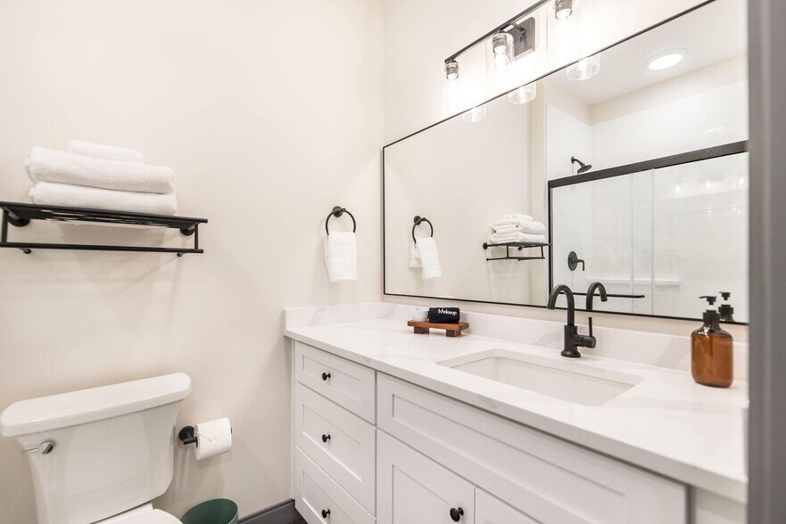 Building Photo - 520 Martin Luther King Jr Blvd