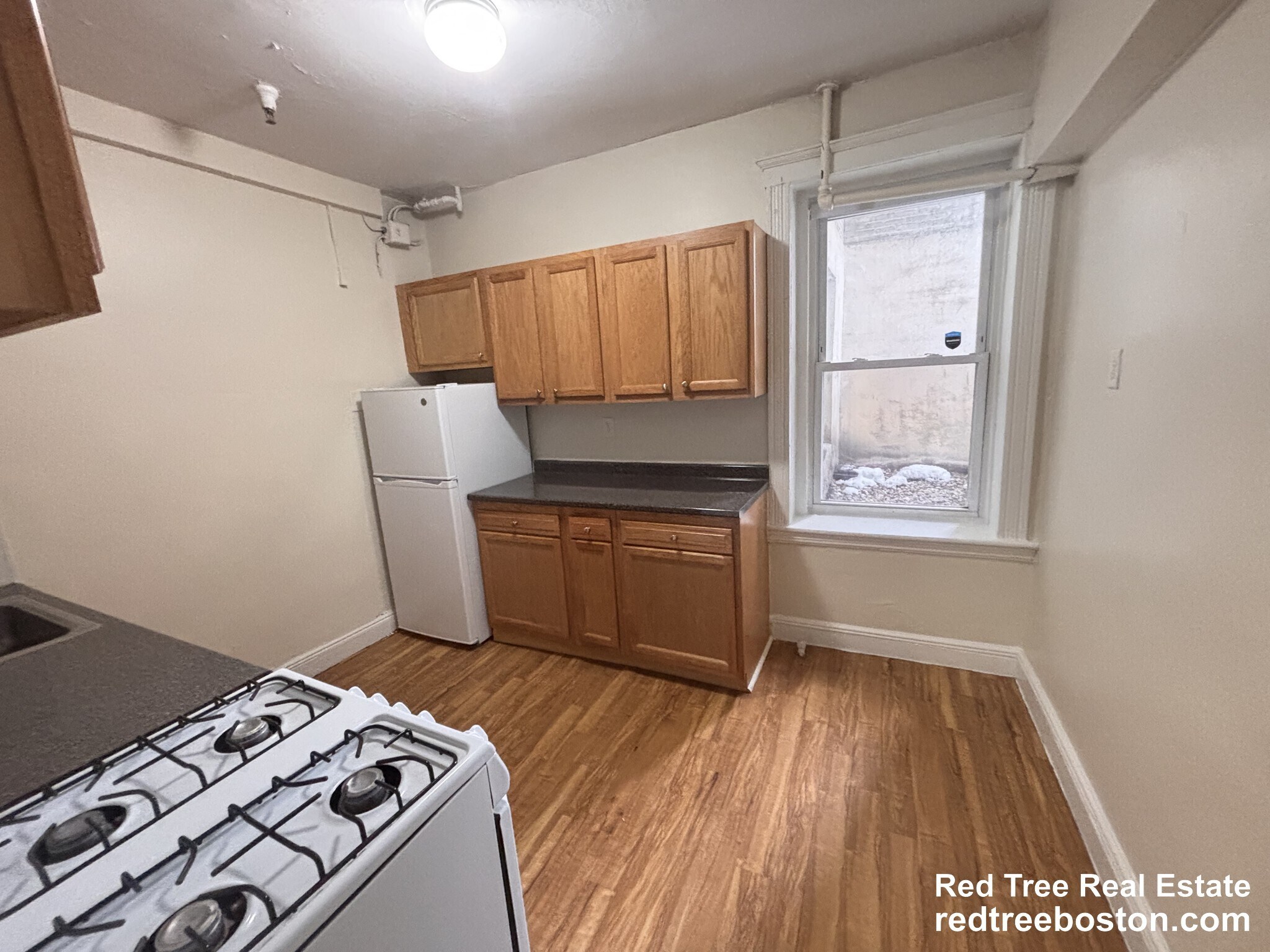 Building Photo - 1810 Commonwealth Ave