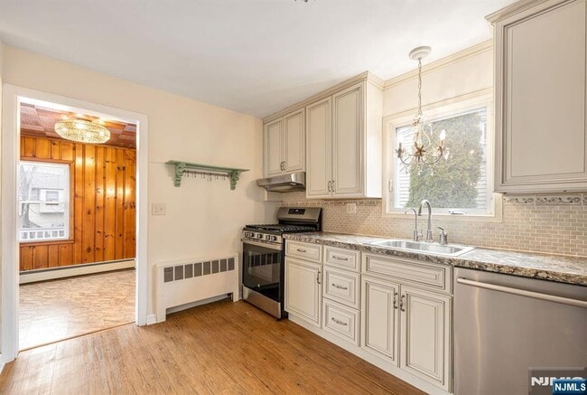 Building Photo - 789 Briarcliff Ave